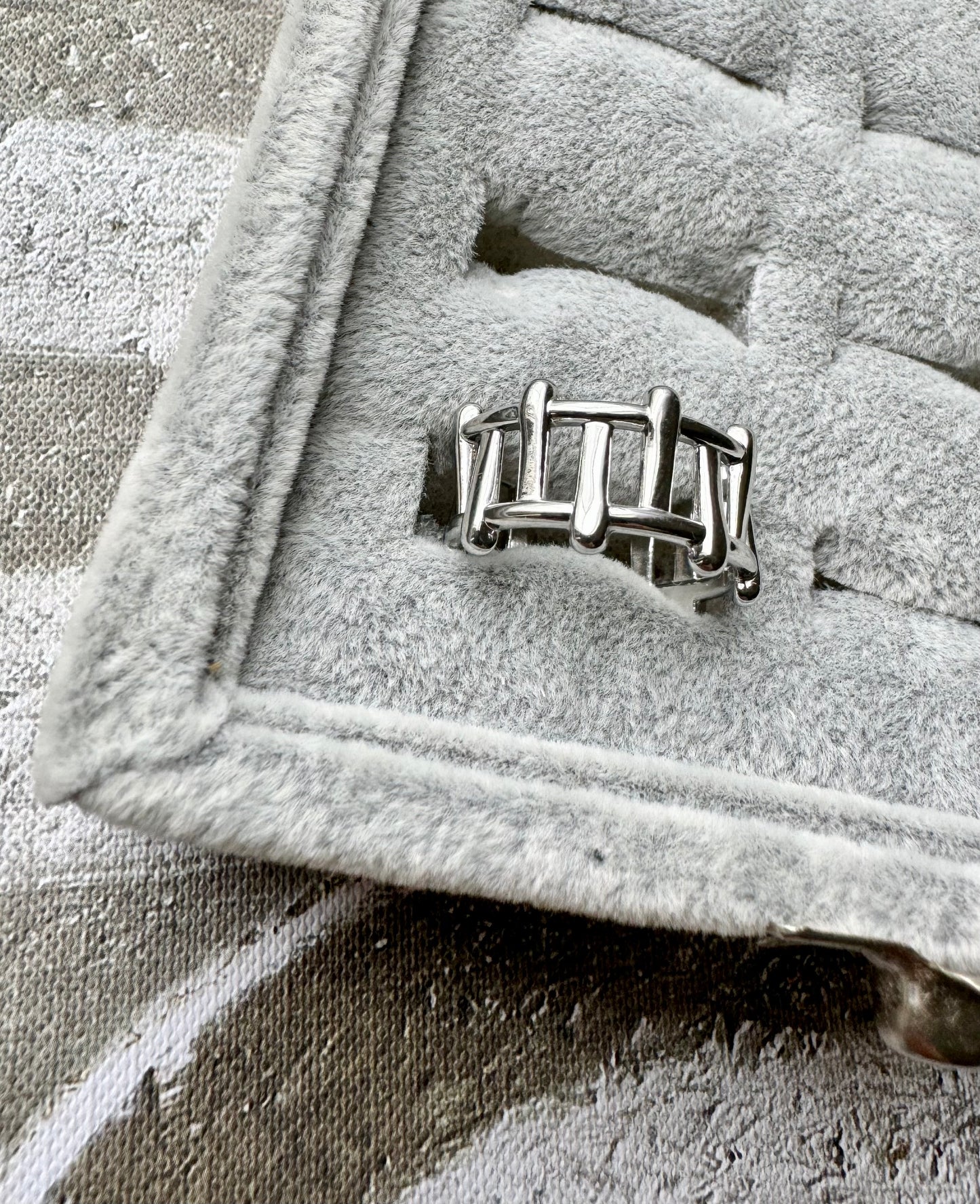 Loraine Plateado Ring