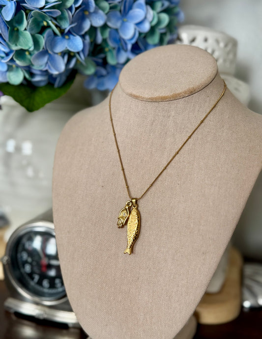 Acantha Necklace